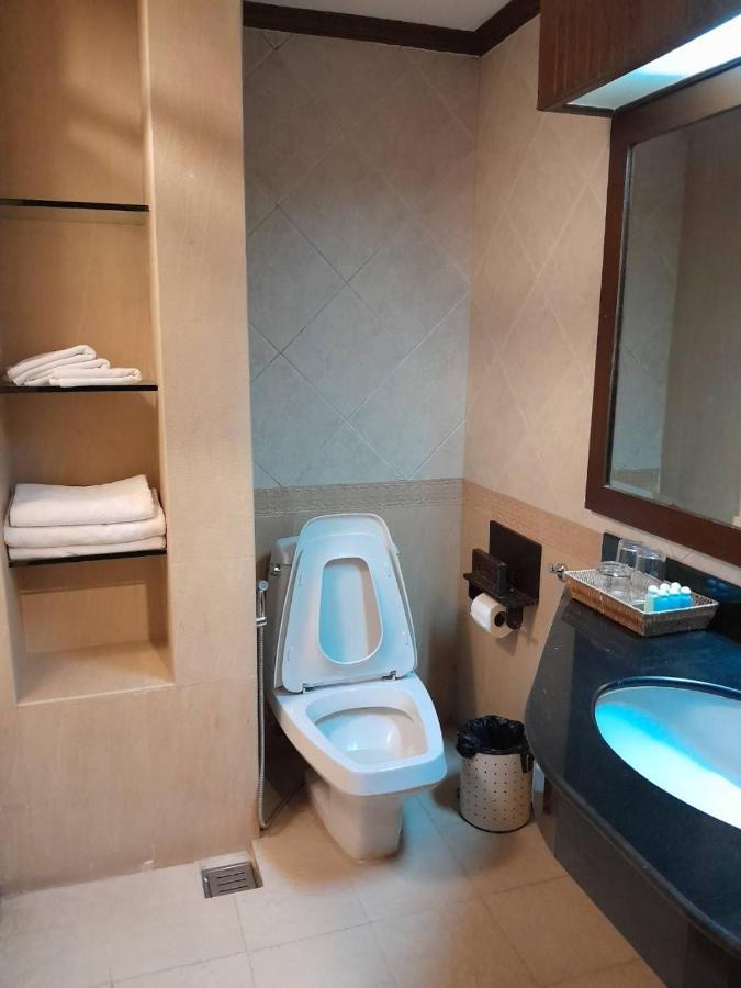 Sira Boutique Chiang Mai Hotell Exteriör bild