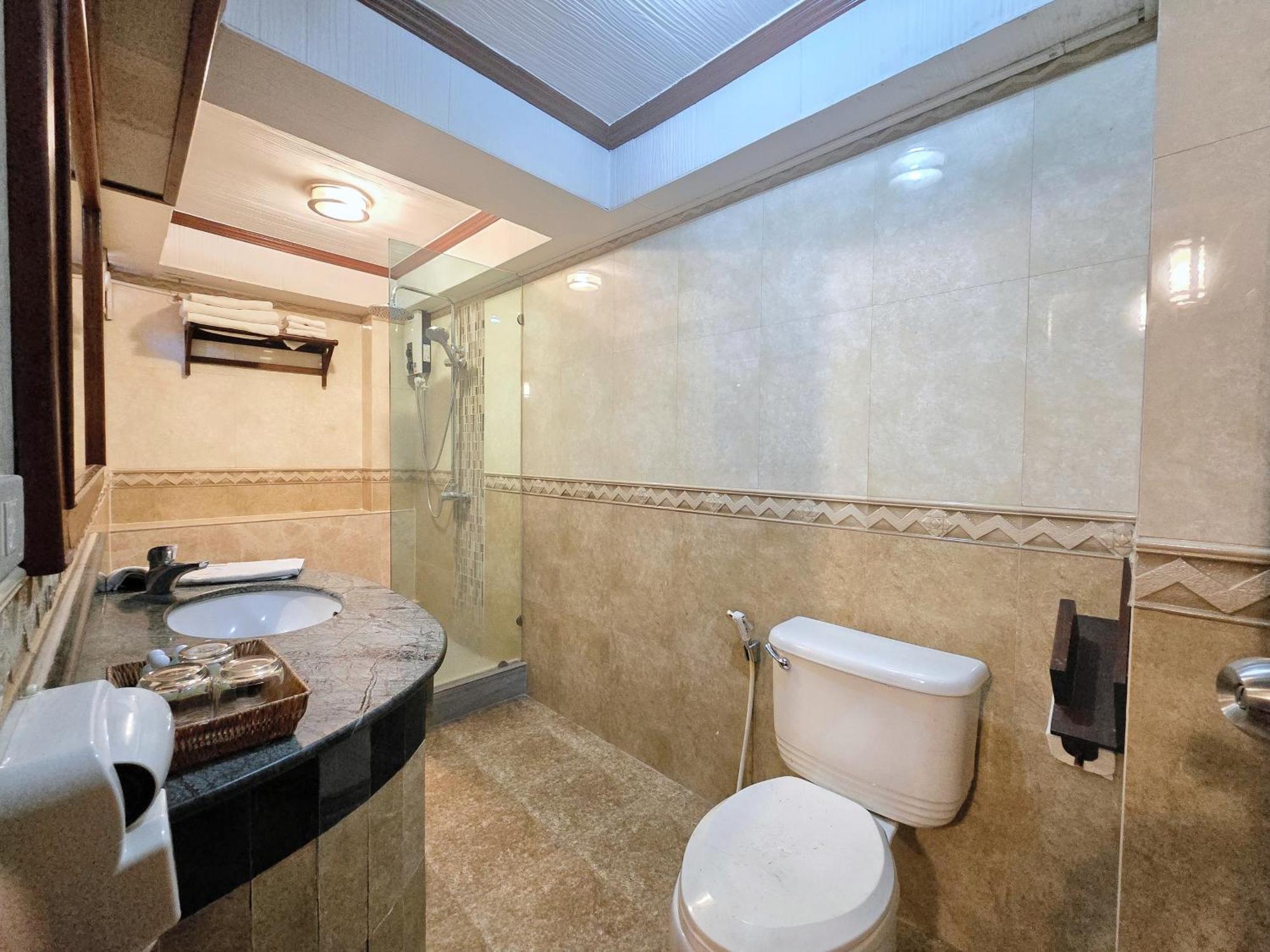 Sira Boutique Chiang Mai Hotell Exteriör bild